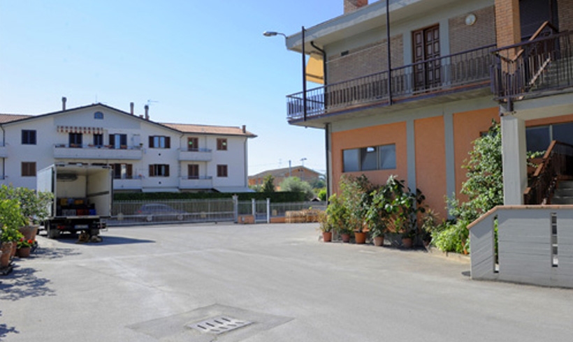 Gallery1-piazzale-b